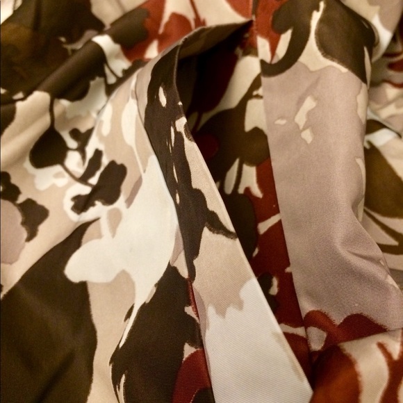 ZARA -  Hoodie Light Jacket - Picture 7 of 8